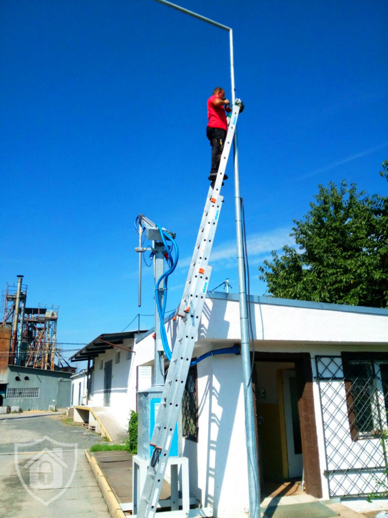 Instalacje kamer monitoringu domofonów w Gryfowie, Chmieleniu