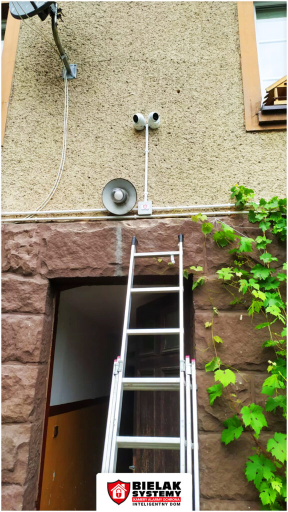 Instalacja monitoringu kamery na budynek Wspólnoty Mieszkaniowej we Lwówku Śląskim